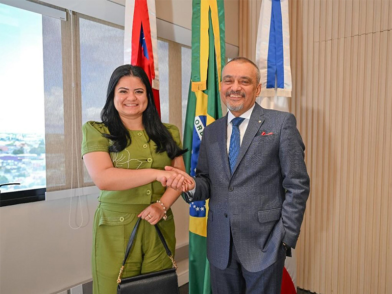 Prefeita Paula Augusta e TJ-AM alinham convênios para registro de imóveis e novo fórum judicial no município