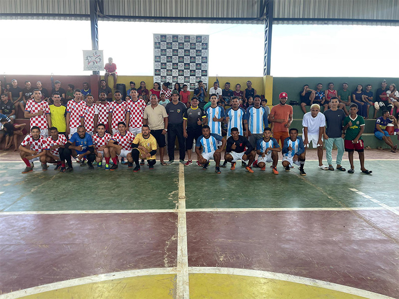 Copinha agita comunidade Santa Catarina com semifinais e finais de futsal masculino e feminino