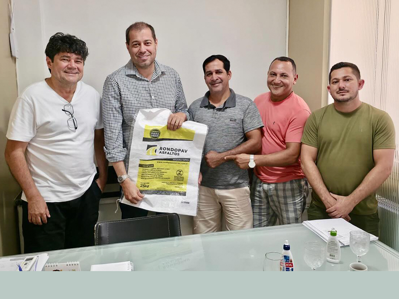 Secretário de Governo e vereadores negociam aquisição de 62 toneladas de asfalto para Ipixuna