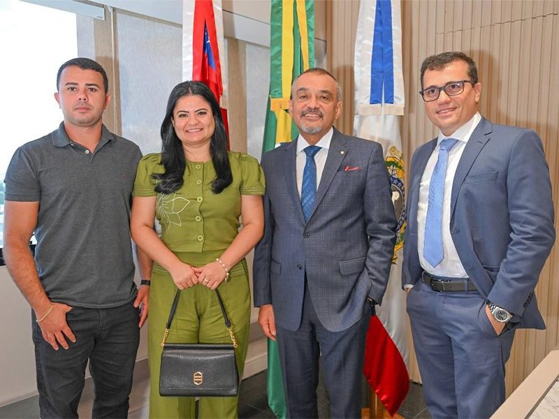 Prefeita Paula Augusta e TJ-AM alinham convênios para registro de imóveis e novo fórum judicial no município